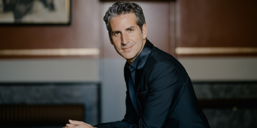 La Real Orquesta Sinfónica de Sevilla presenta su temporada 25/26 con Lucas Macías como nuevo director titular